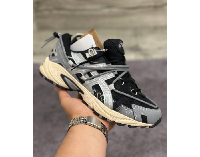 Asics Gel Kahana Black Silver