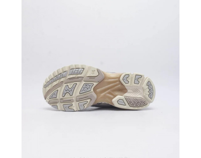 Asics Gel-Kayano 14 Birch Clay Grey