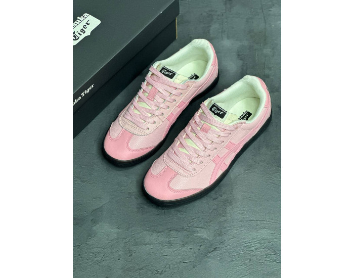 Asics Onitsuka Tiger Tokuten Custom Pink